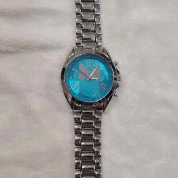 Vintage Accutime Women's Minnie Mouse Watch - Picture 2 of 3